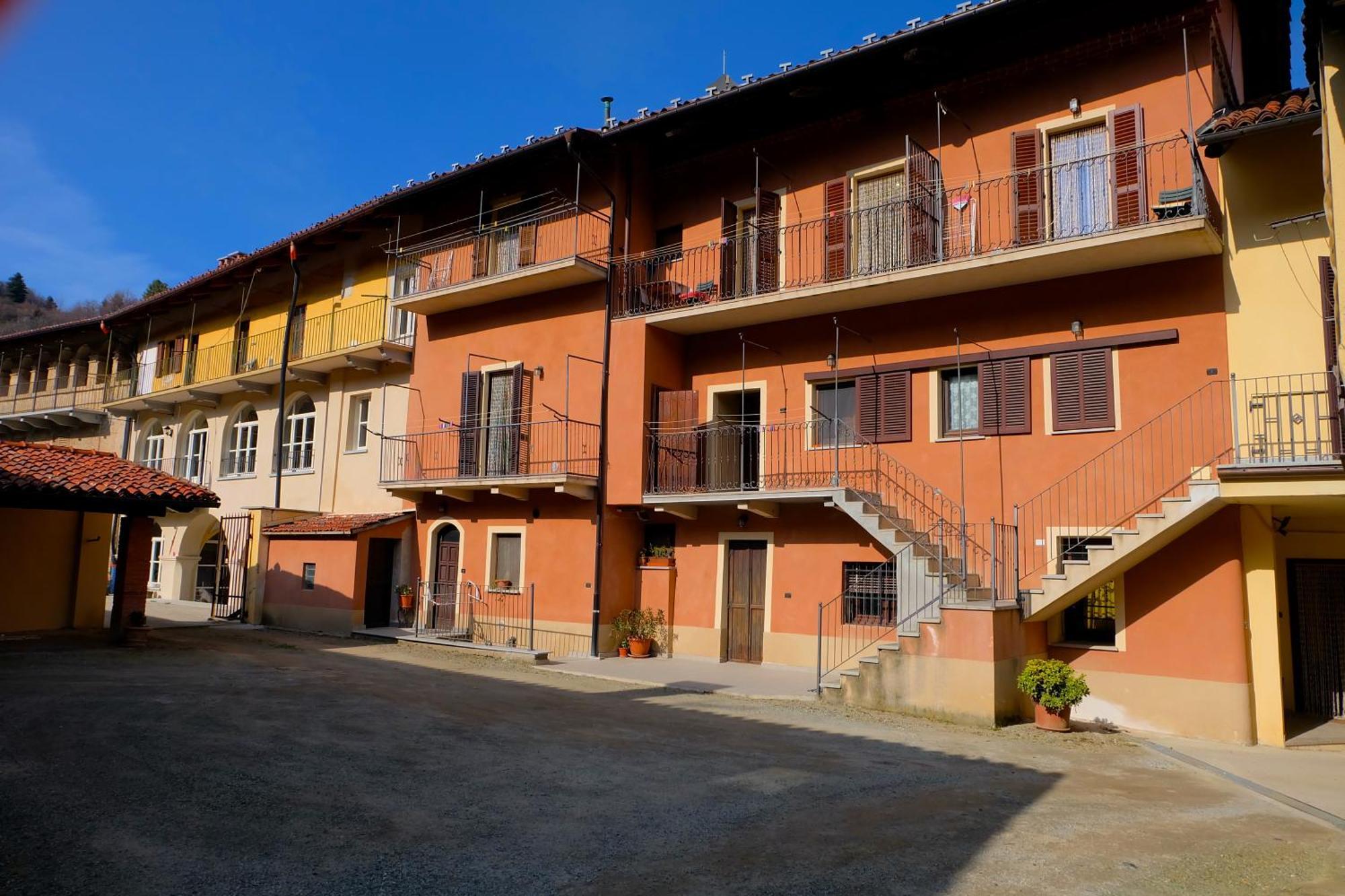 Aparthotel La Ghiacciaia à Verzuolo Extérieur photo